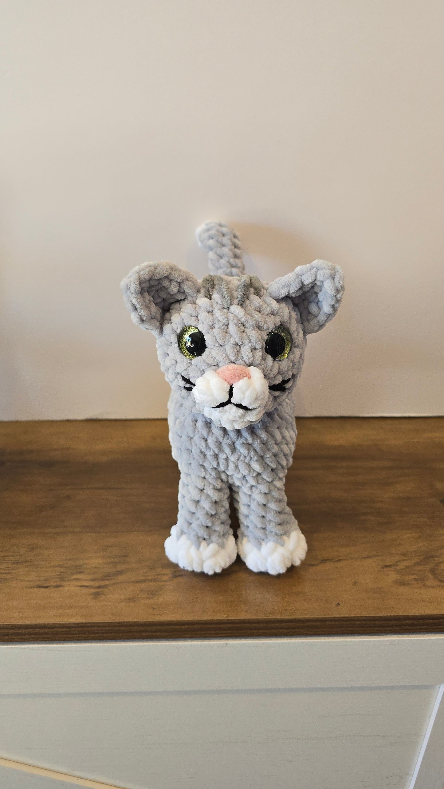 Crochet PATTERN: Standing Kitty - Siamese Tabby Solid Color Cat - Amigurumi Plushie
