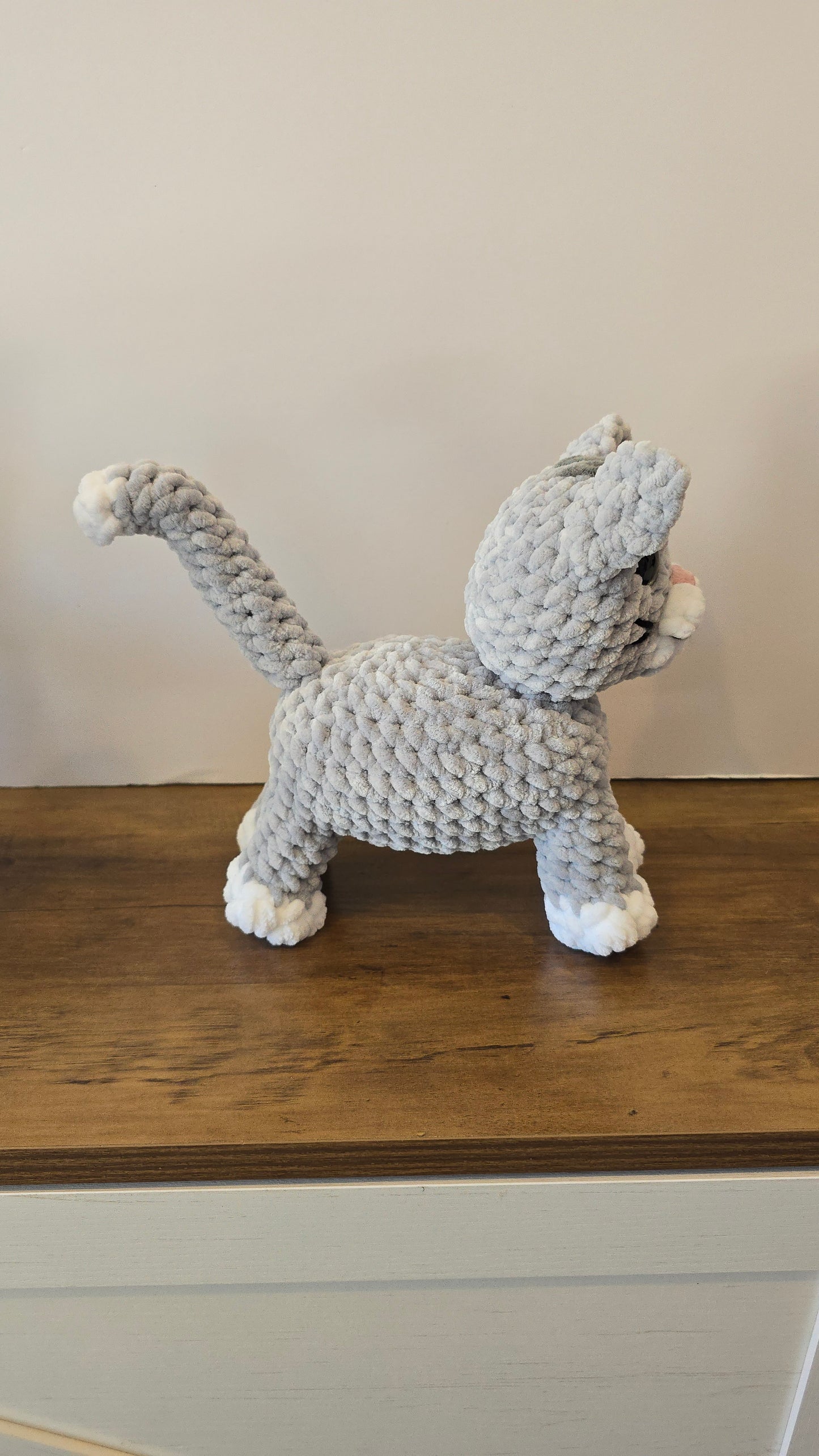 Crochet PATTERN: Standing Kitty - Siamese Tabby Solid Color Cat - Amigurumi Plushie